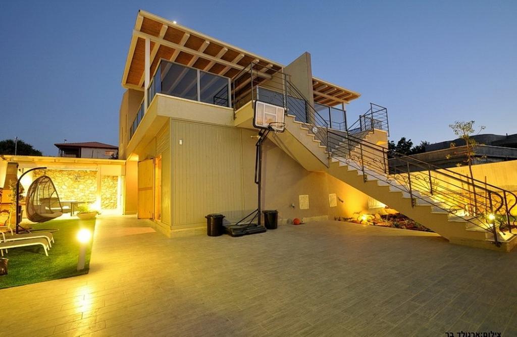 Between Sunrise And Sunset Suites Ya'ara Extérieur photo