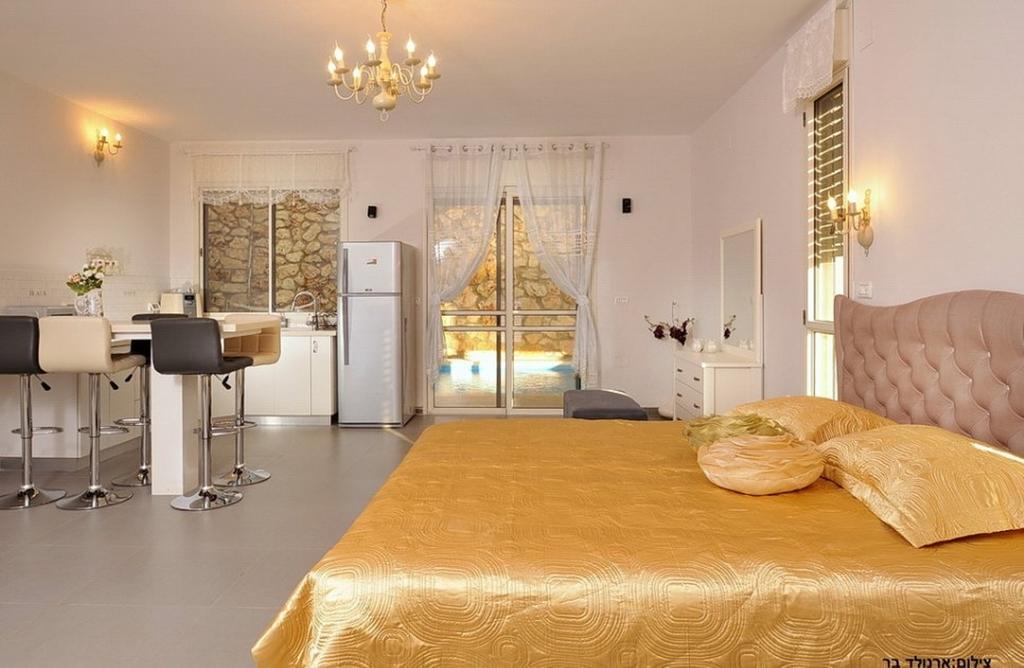 Between Sunrise And Sunset Suites Ya'ara Extérieur photo