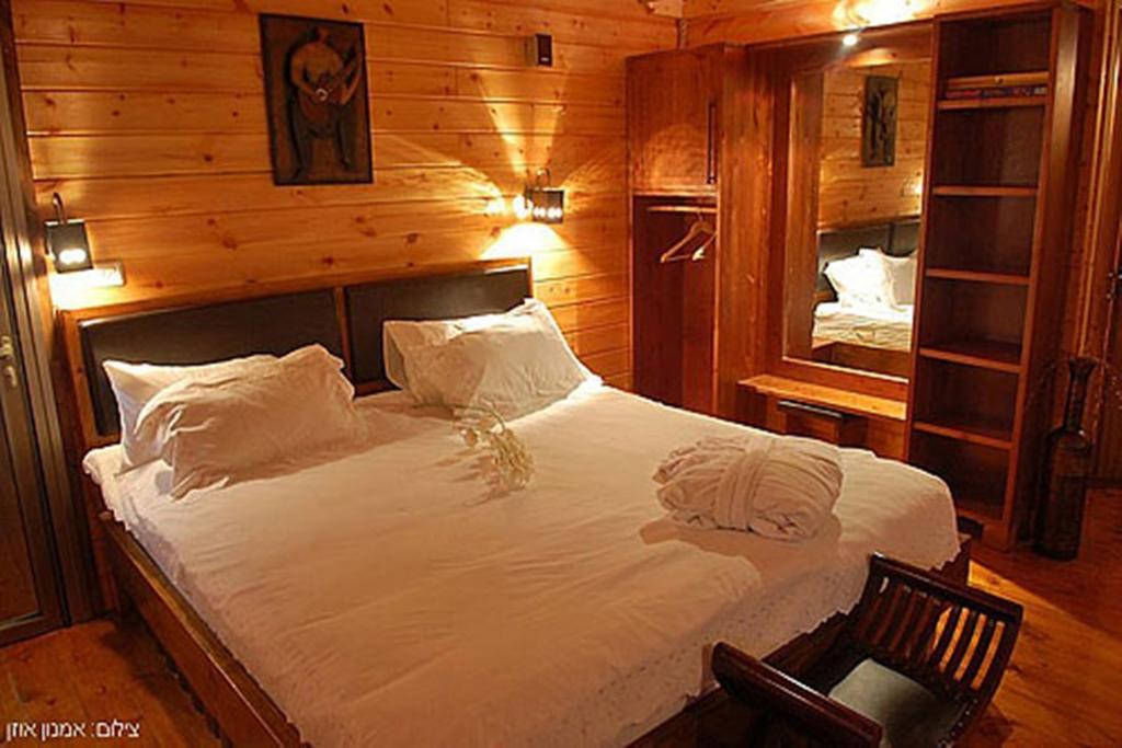 Between Sunrise And Sunset Suites Ya'ara Extérieur photo