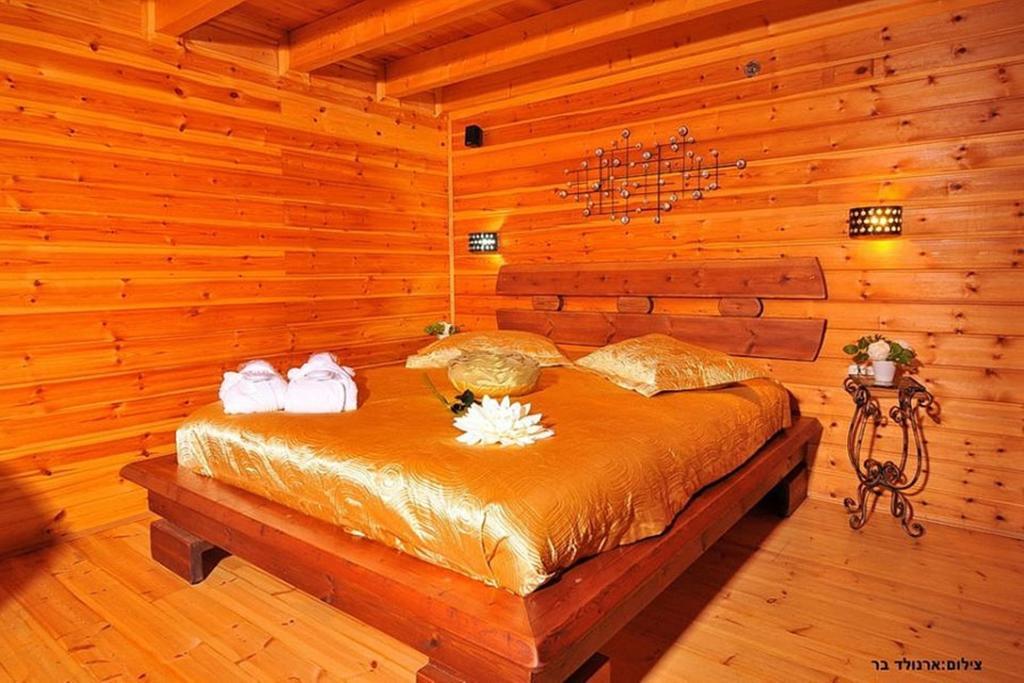 Between Sunrise And Sunset Suites Ya'ara Extérieur photo