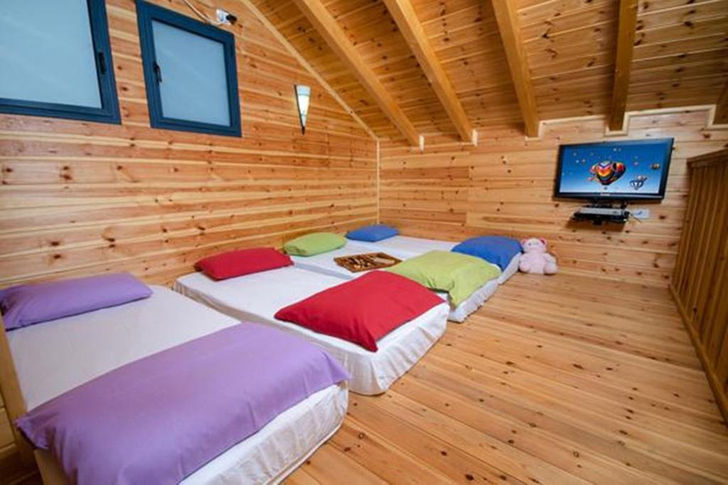 Between Sunrise And Sunset Suites Ya'ara Extérieur photo