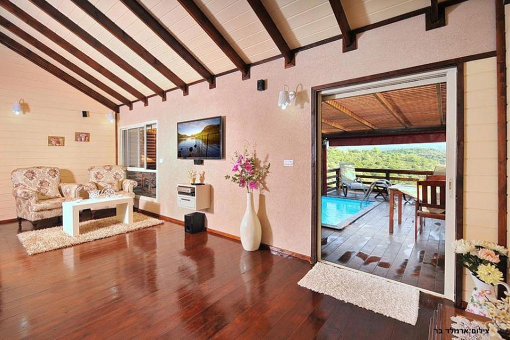 Between Sunrise And Sunset Suites Ya'ara Extérieur photo