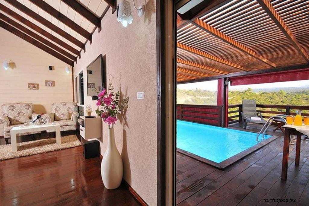 Between Sunrise And Sunset Suites Ya'ara Extérieur photo